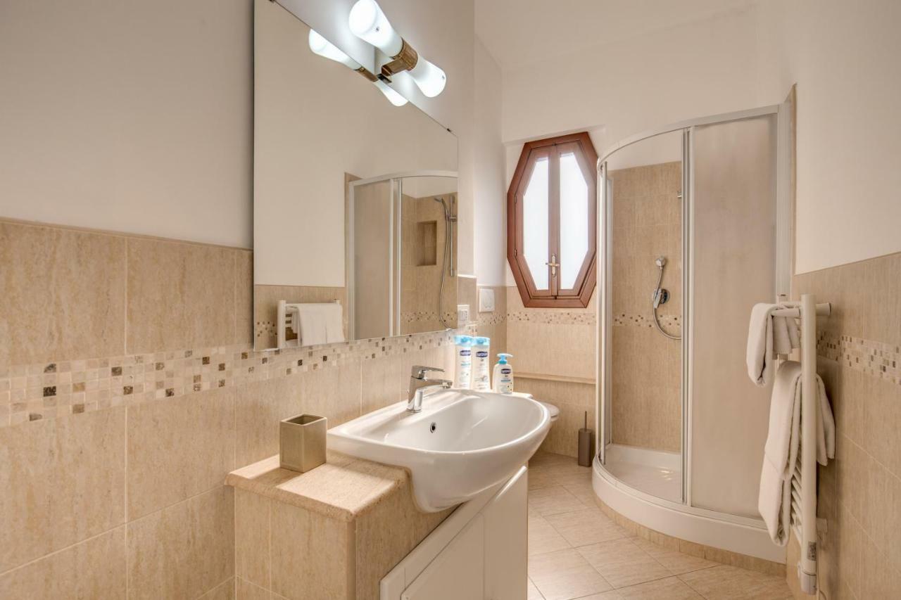 Casa Di Luca _ 3 Bdr Apartment Roma Esterno foto