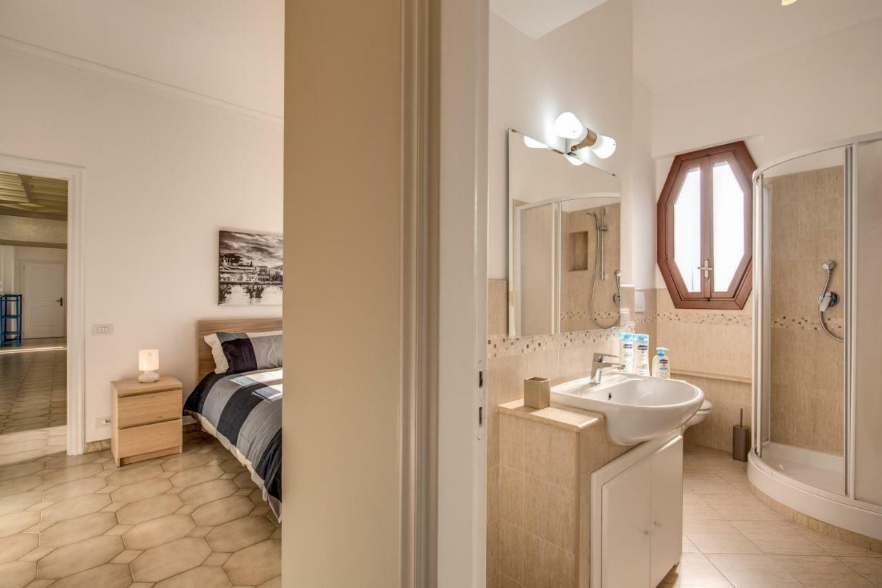 Casa Di Luca _ 3 Bdr Apartment Roma Esterno foto